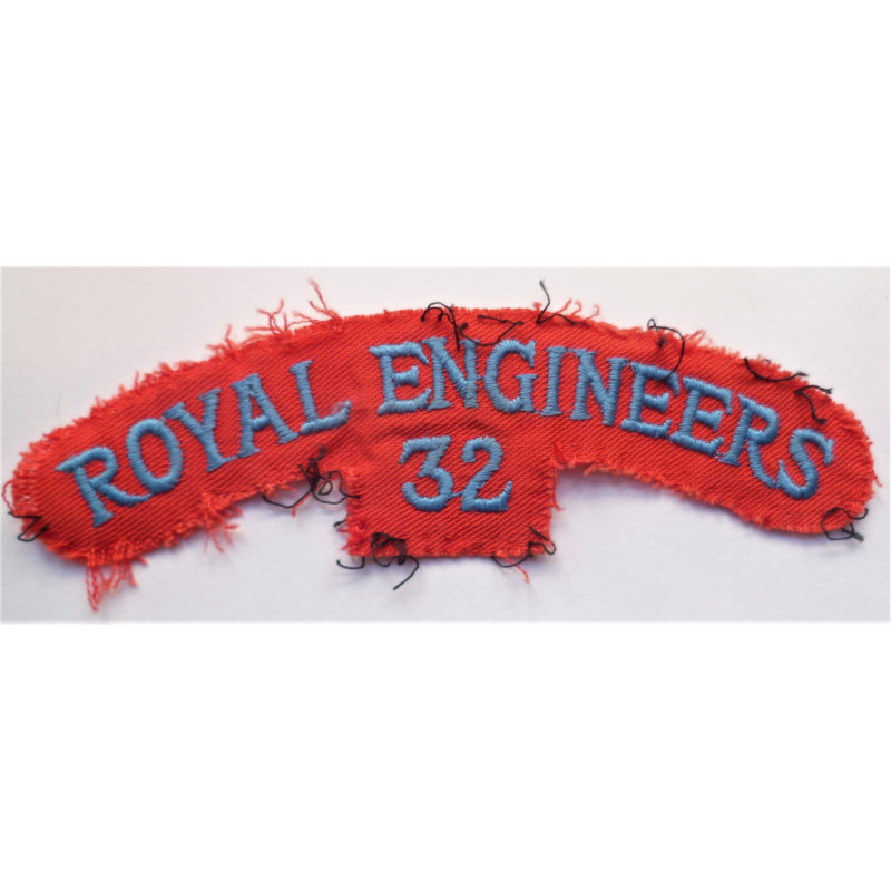 Royal Engineers 32 (Armoured Regiment) Cloth Shoulder Title