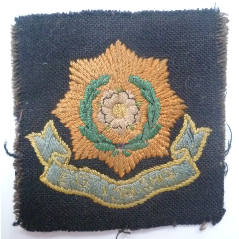 WW2 Period East Yorkshire Regiment Cloth Blazer Badge