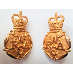 Pair Women's Royal Army Corps Gilt Collar Badges