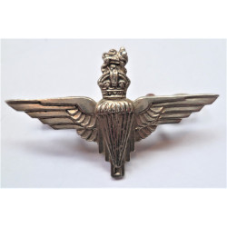 WW2 Parachute Regiment Collar Badge