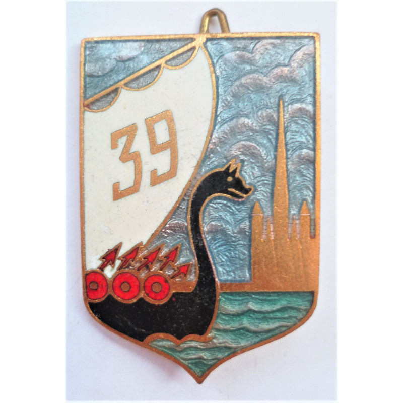 France: 39th Infantry Regiment Insignia