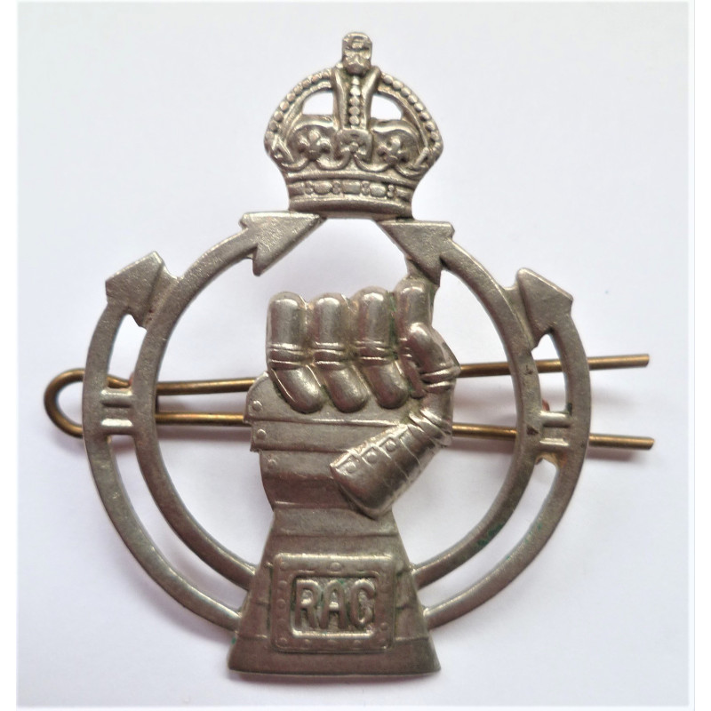 WW2 Royal Armoured Corps Cap Badge RAC