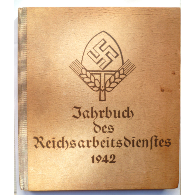 1942 Reichsarbeitsdienst Photo Yearbook