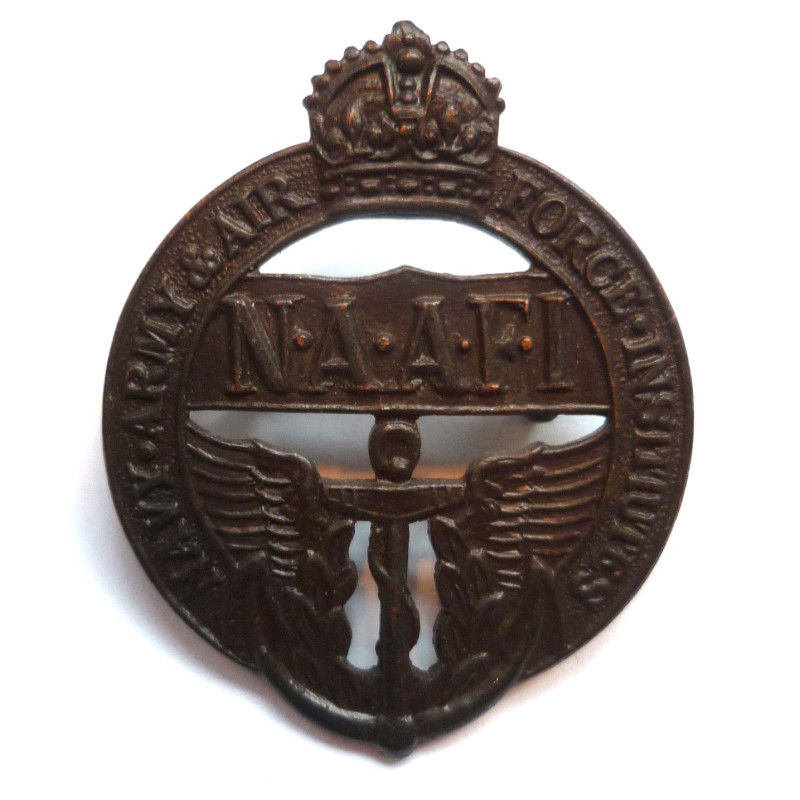 WW2 Navy, Army & Air Force Institutes (N.A.A.F.I.) Cap Badge
