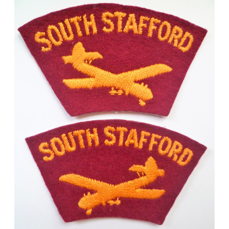 Pair South Stafford Glider Cloth Shoulder Title.