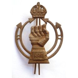 WWII Royal Armoured Corps Cap Badge