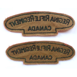 Pair Regina Rifle Regiment Canada Cloth Shoulder Titles