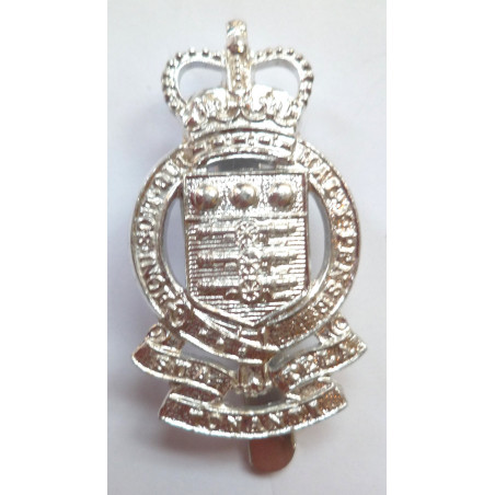 Royal Army Ordnance Corps Cap Badge Queens Crown