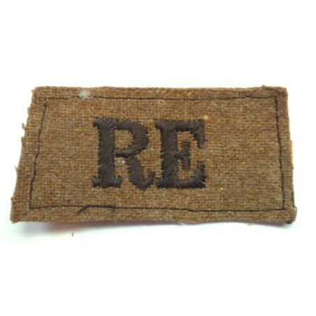 Royal Engineers Slip-on Shoulder Title RE