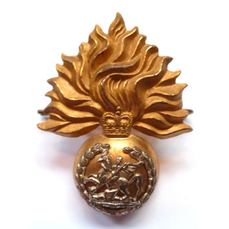 Royal Regiment of Fusiliers Officer Gilt Cap Badge
