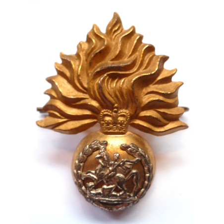Royal Regiment of Fusiliers Officer Gilt Cap Badge