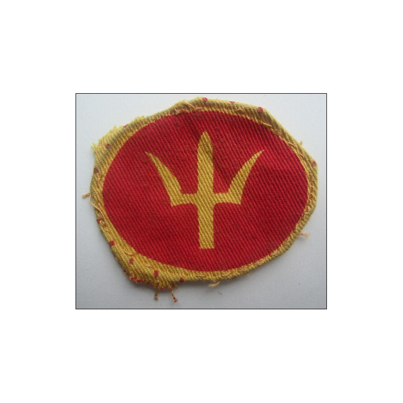 44th Division WW2 printed cloth patch British army