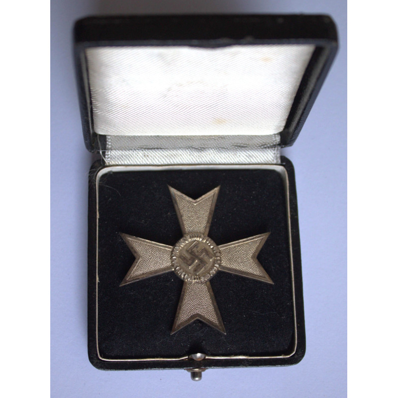 WW2 German War Merit Cross 1st Class without Swords Cased