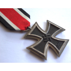 WW2 German Iron Cross 2nd Class with Packer of Issue