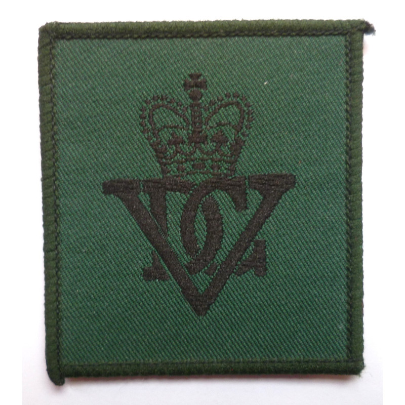 5th Royal Inniskilling Dragoon Guards Beret Badge