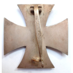 German WW2 Iron Cross 1st Class Maker L/58