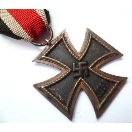 WW2 German Iron Cross 2nd Class Maker Marked 128 WW2 German Iron Cross 2nd Class Maker Marked 128