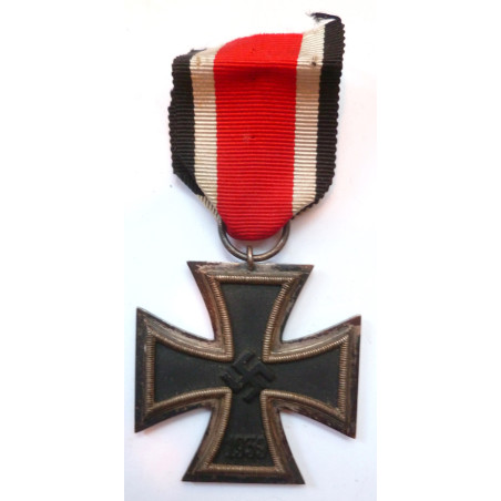 WWII German Iron Cross 2nd Class Non Maker Marked