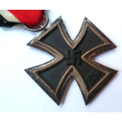 WWII German Iron Cross 2nd Class Non Maker Marked
