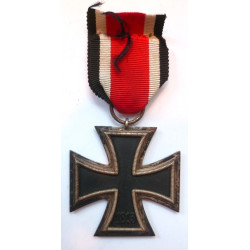 WWII German Iron Cross 2nd Class Non Maker Marked