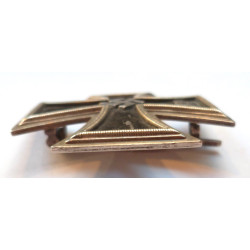 WWII German Iron Cross 1st Class Maker Marked 20