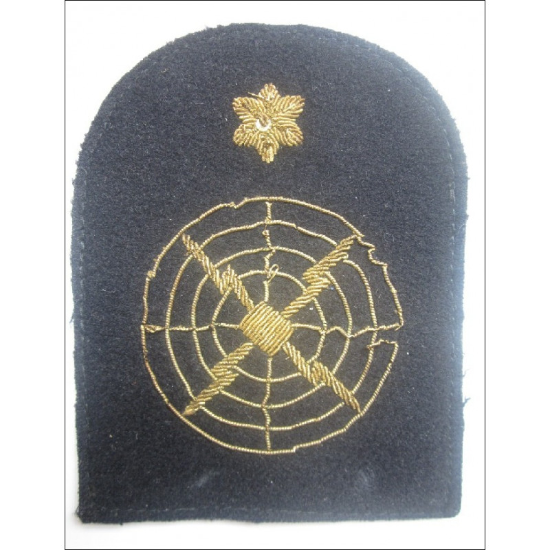 Early Royal Navy Radar Able Rate Bullion Cloth Badge