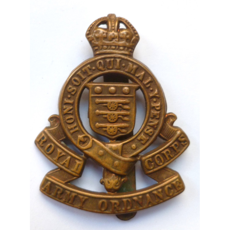 WW2 Royal Army Ordnance Corps Cap Badge ROAC