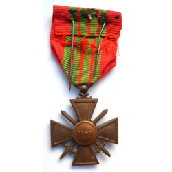 Croix De Guerre Medal with Palm 1939-1945 - France