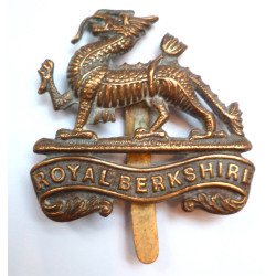 WW2 Royal Berkshire Regiment Cap Badge - British Army
