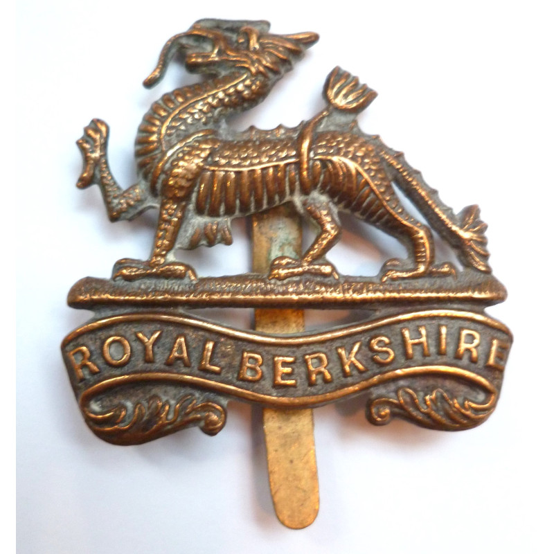 WW2 Royal Berkshire Regiment Cap Badge - British Army