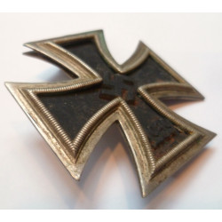 WW2 German Iron Cross 1st Class Maker L/13
