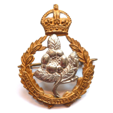 Queen's Own Worcestershire Hussars Officers Cap Badge