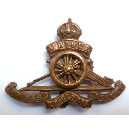 WW2 Royal Artillery Cap Badge with Rotating Wheel