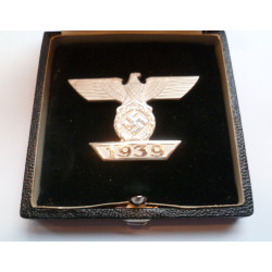 German Cased 1939 Spange to the Iron Cross 1st Class