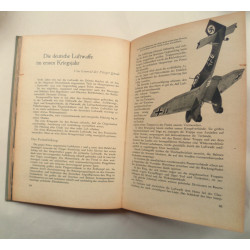 WW2 German "Die Wehrmacht" 1940 Propaganda Book
