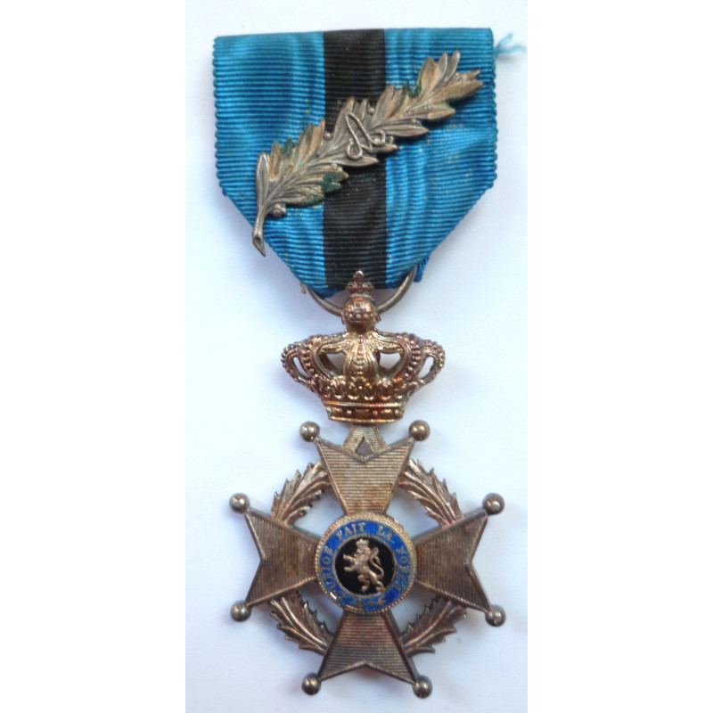 Belgium - Order of Leopold II Medal With Great War Palm Emblem