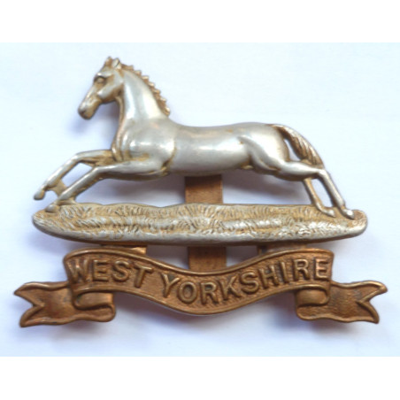 WW2 West Yorkshire Regiment Cap Badge WW2 West Yorkshire Regiment Cap Badge