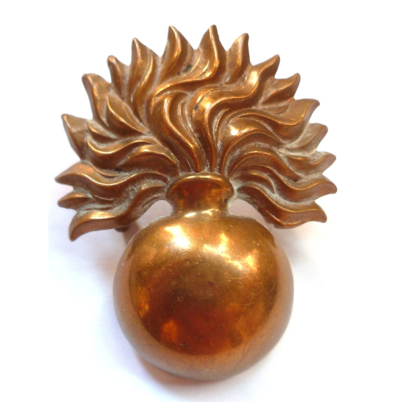 Grenadier Guards Cap Badge - British Army