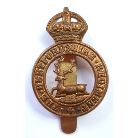 The Hertfordshire Regiment Cap Badge - British Military Army