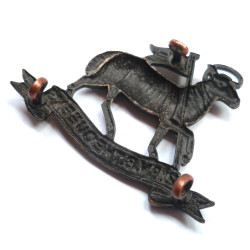 2nd Volunteer Battalion The Queens (West Surrey) Regiment Cap Badge - British Military insignia