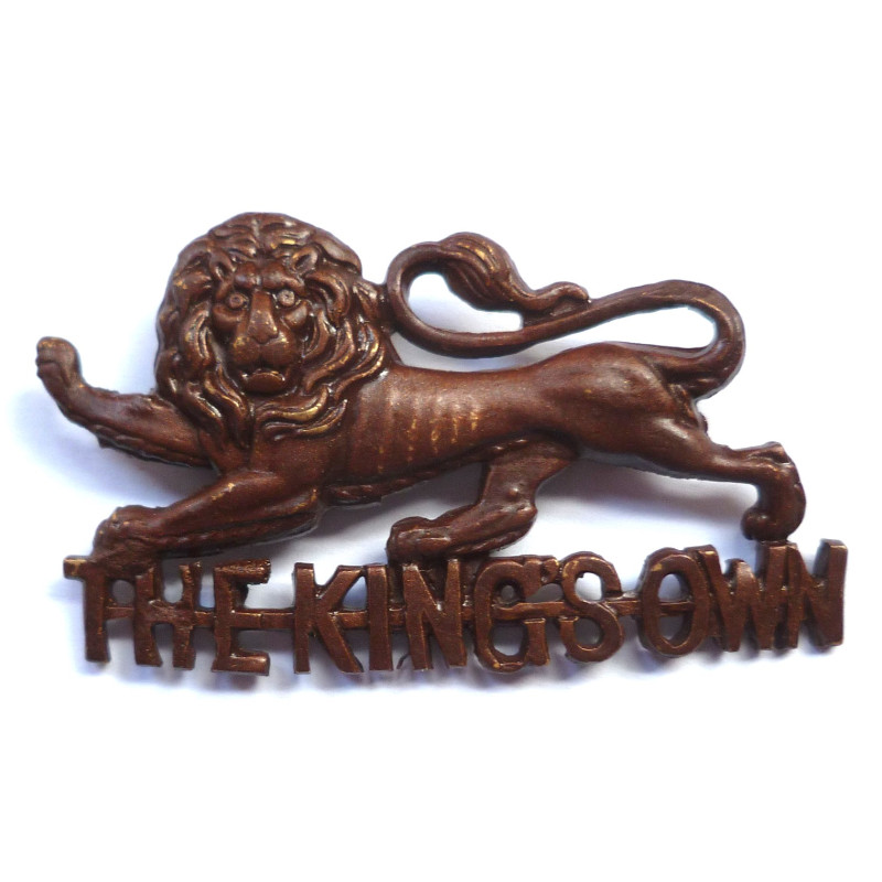 The King's Own Lancaster Regiment Officers Bronze Cap Badge - British Military insignia