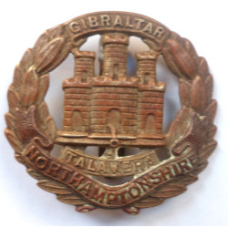 WW2 The Northamptonshire Regiment Cap Badge - British Army Insignia