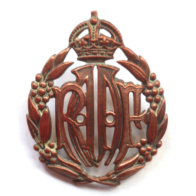 WW2 Royal Australian Air Force Cap Badge - British Army Insignia