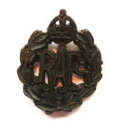 Royal Air Force Plastic Economy Cap Badge - British Army Insignia