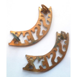 Pair Essex Regiment Brass Shoulder Titles - British Army Military Insignia