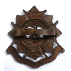 Bedfordshire & Hertfordshire Bronze Officers Cap Badge - British Military Insignia