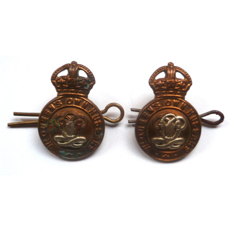 Pair 7th Queen's Own Hussars Collar Cap Badge - British Army Insignia
