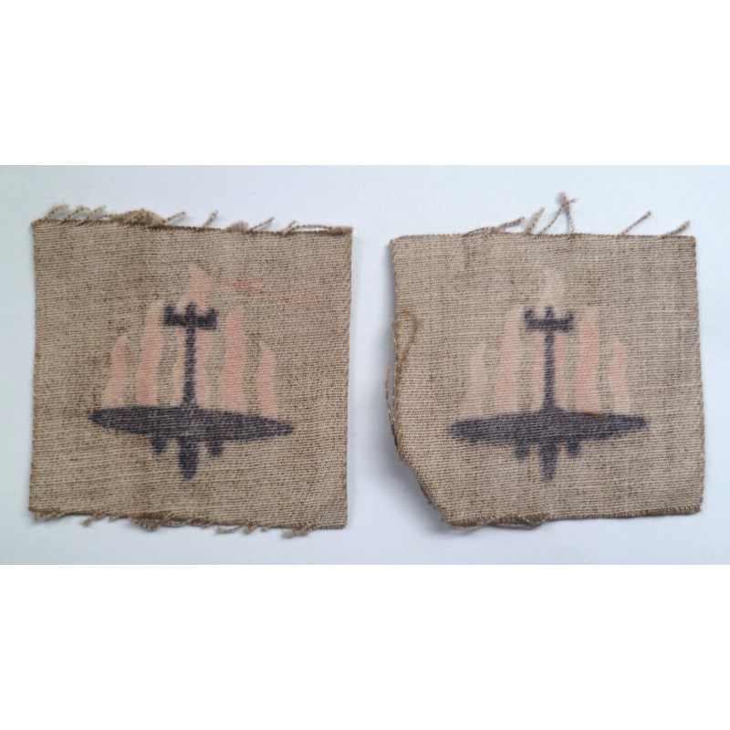 Pair of WW2 5th Anti-Aircraft Division Formation Cloth Sign - British ...