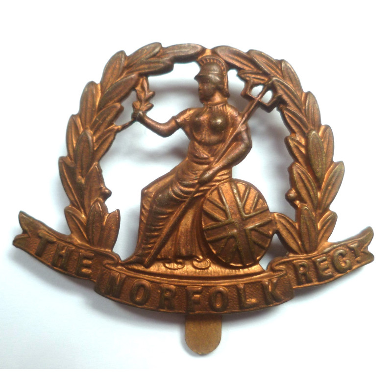WW1 The Norfolk Regiment Economy All Brass Cap Badge - British Military Insignia
