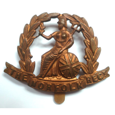 WW1 The Norfolk Regiment Economy All Brass Cap Badge - British Military Insignia